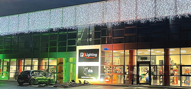 TENDA20x15LED BIA 2x1,5m FLASH