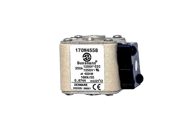 FUS.1250V 700A 3BK-75 M6345